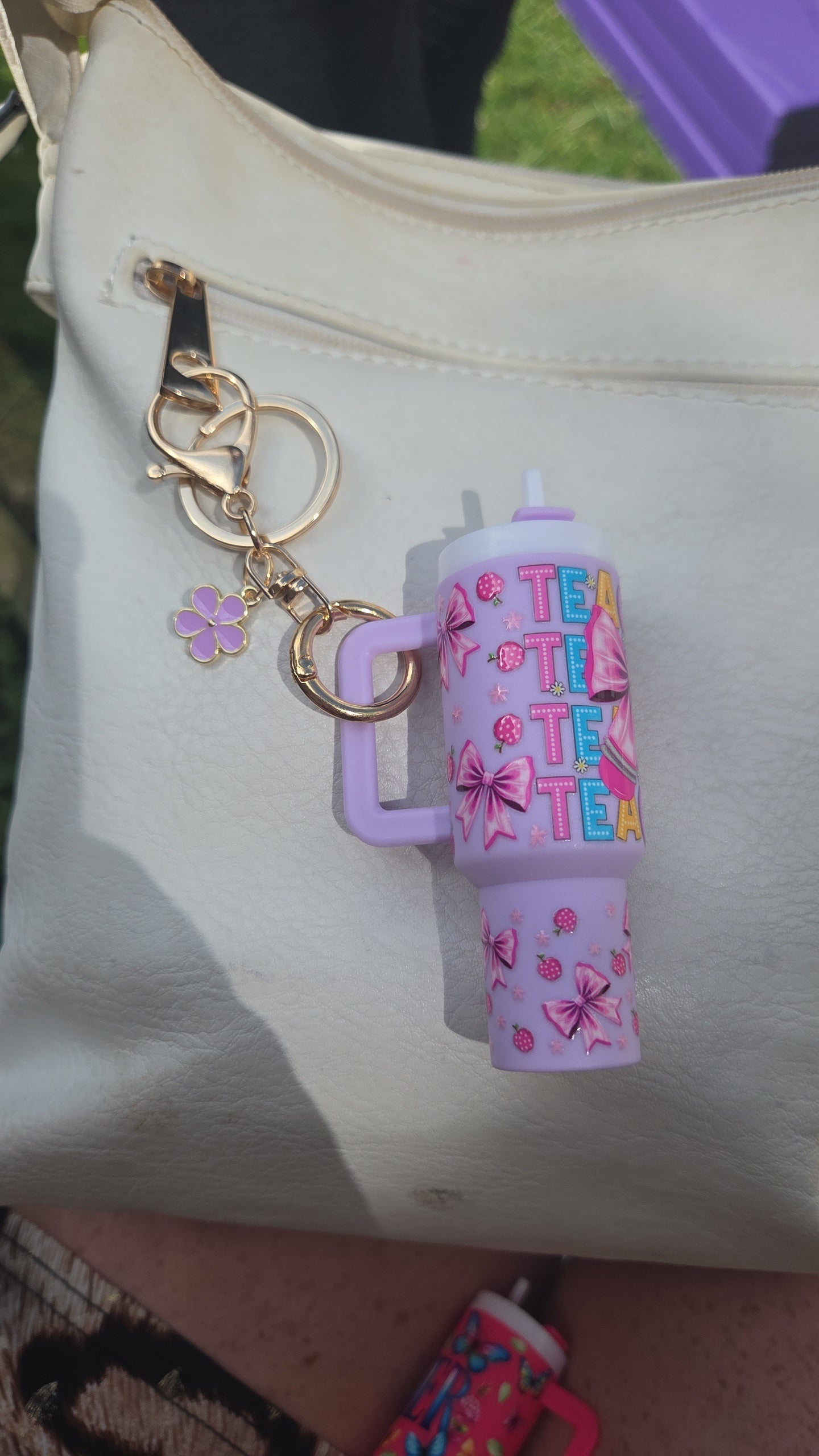 🍎 Teacher Gifts 🍎 Pens, Badge Reels & Tumbler Keychains